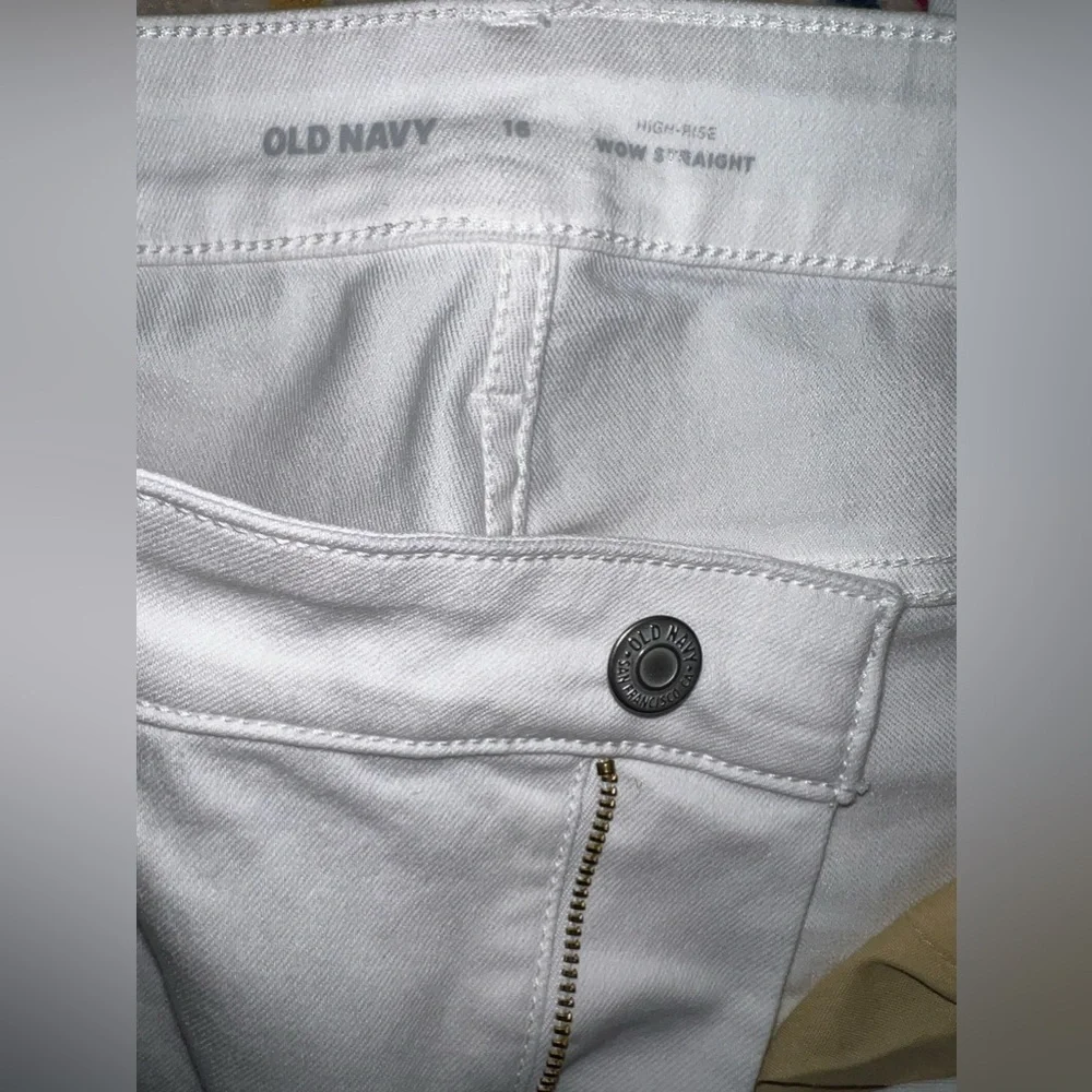 Old Navy Wow Straight Leg - Picture 3 of 4